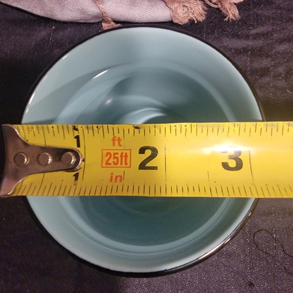 Disney Aladdin Color-Changing Mug with Aladdin/Jasmin 14oz & Pin! - Picture 7 of 12